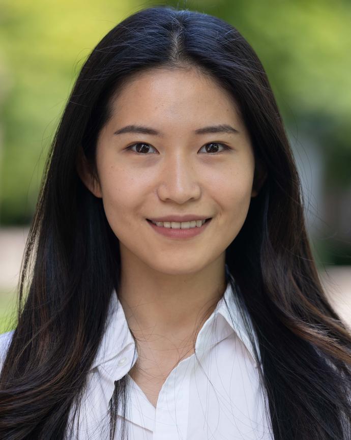 Headshot of Sophia Feng