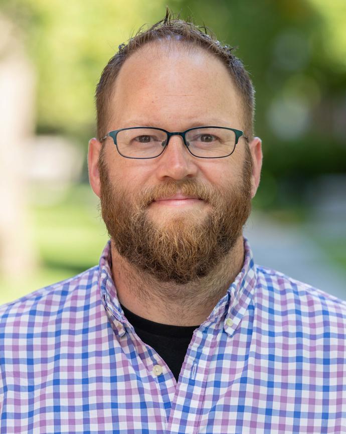Headshot of Sean Snyder, Multimedia Producer